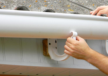 Free guttering quote in Oxford